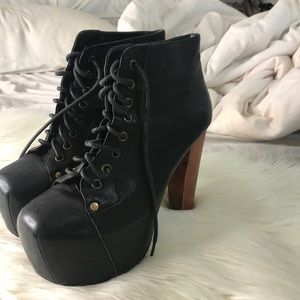 Jeffrey Campbell Lolita High heels!
